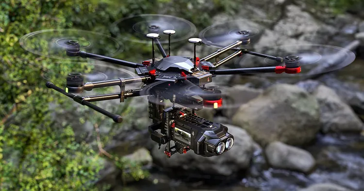 كاميرا URSA Cine Immersive السينمائية الجديدة للواقع المعزز والتجارب الغامرة من شركة Blackmagic