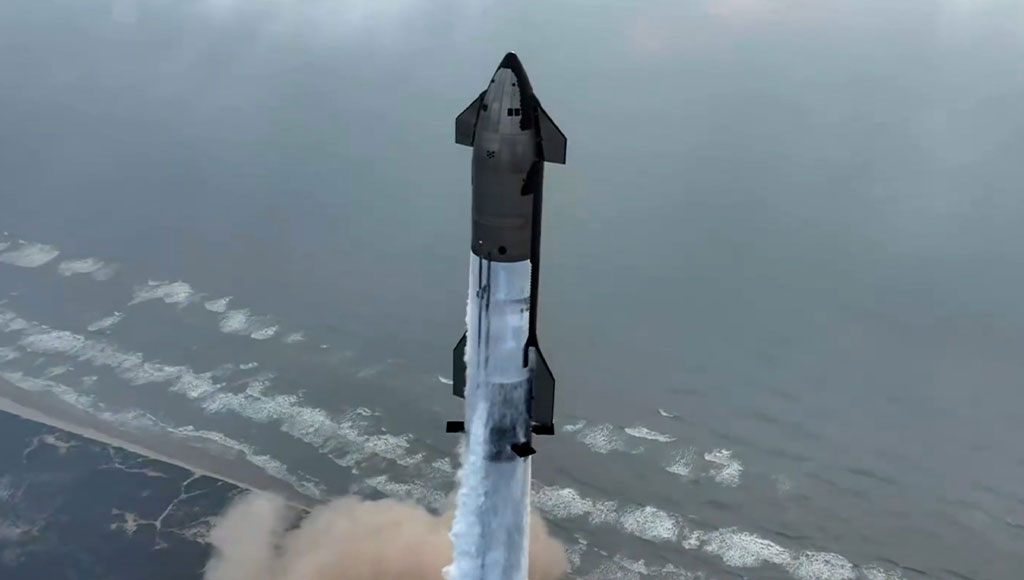 صاروخ Starship من شركة Space X وهو أكبر صاروخ في العالم