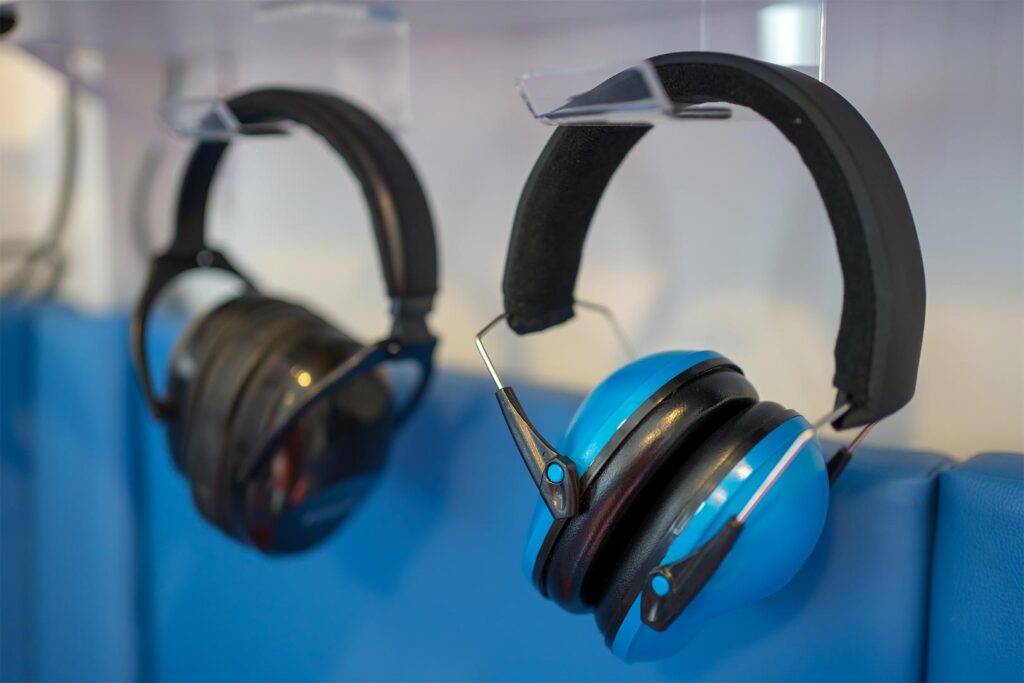سماعات إلغاء الضوضاء