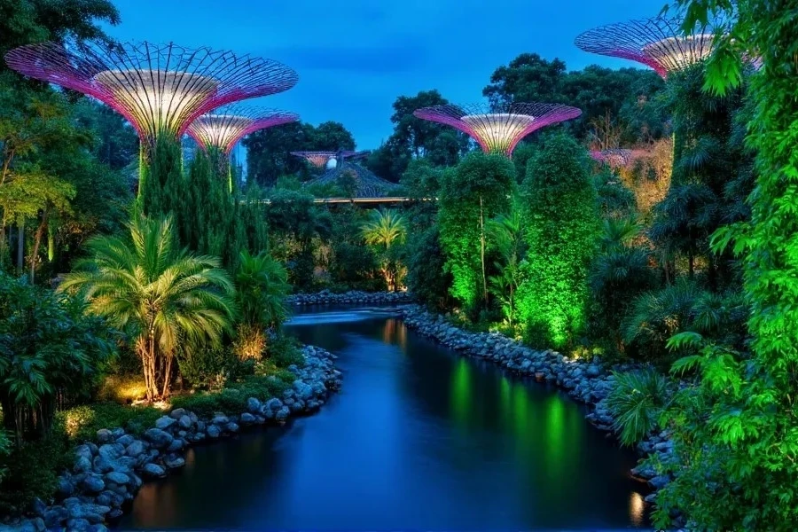 مشروع Hothouse وتصميمات المستقبل … غابة بقيمة مليار دولار تغيّر قواعد تصميم المستقبل!