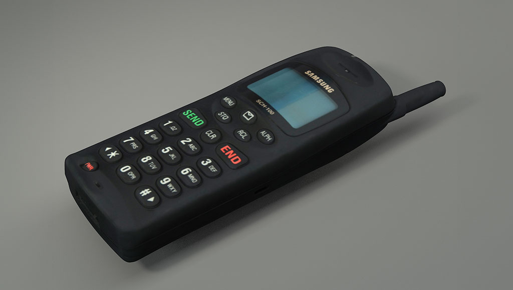 هاتف سامسونج SCH-100، الصادر عام 1996، أول هاتف بتقنية اتصال CDMA