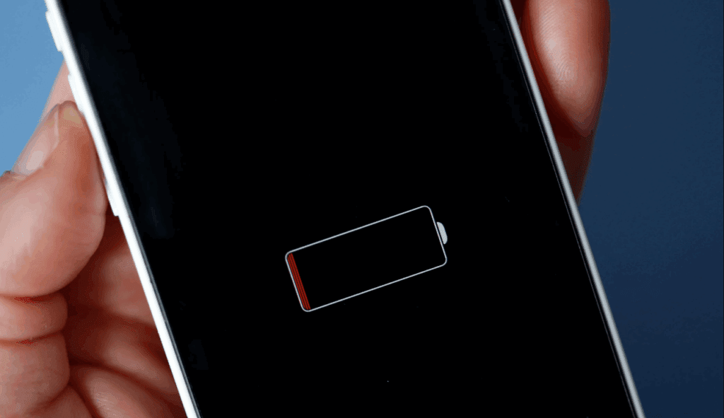 خمس خرافات تقنية في الهواتف الذكية لا تزال شائعة حتى اليوم