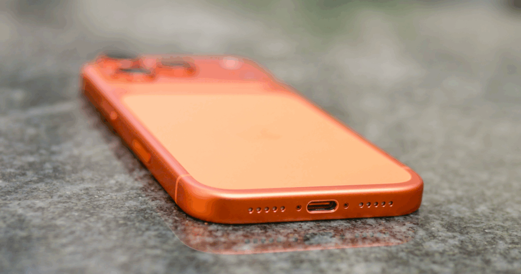 ميزات لمنفذ آيفون 17 برو ماكس