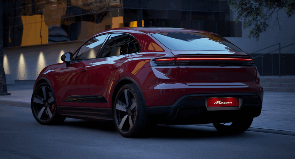 بورشه ماكان GTS الكهربائية