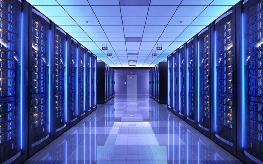 4000 مركز في دولة واحدة! تعرف على أكثر الدول امتلاكاً لمراكز البيانات والسر وراء هذا السباق