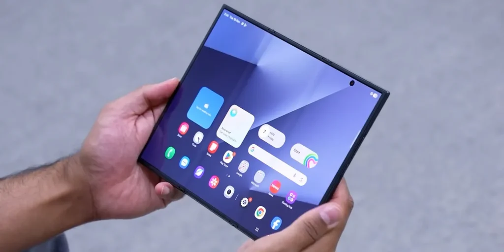 هل يستحق Samsung Galaxy Z Trifold سعره الـ 2800 دولار؟ إليك المواصفات الكاملة