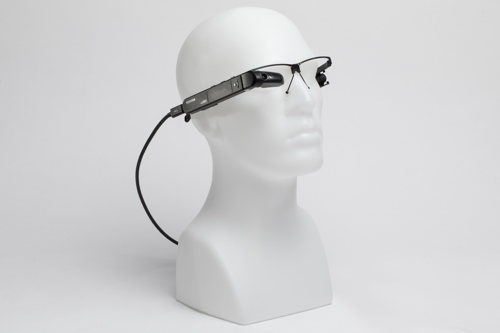 toshiba smart glasses 7 1