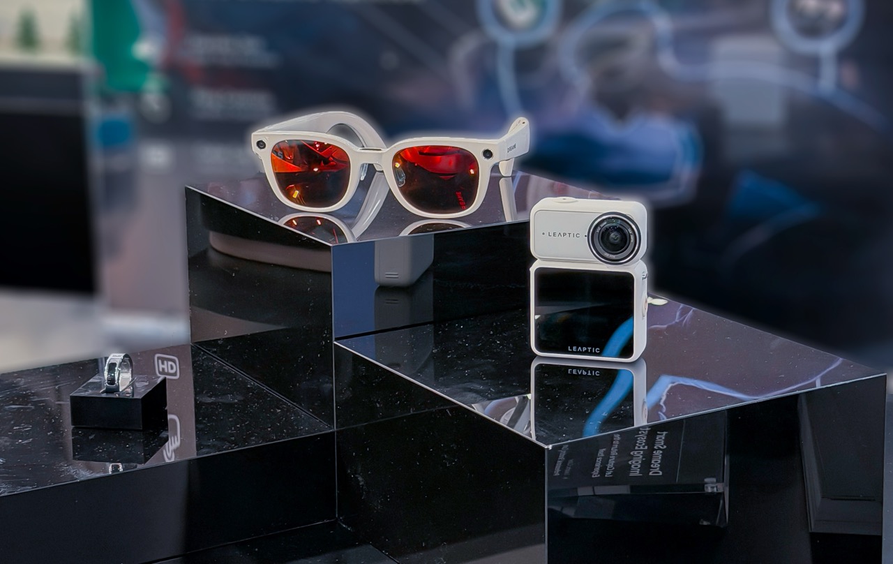 Dreame Smart Wearable & Camera