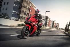 Honda CBR500R 2016