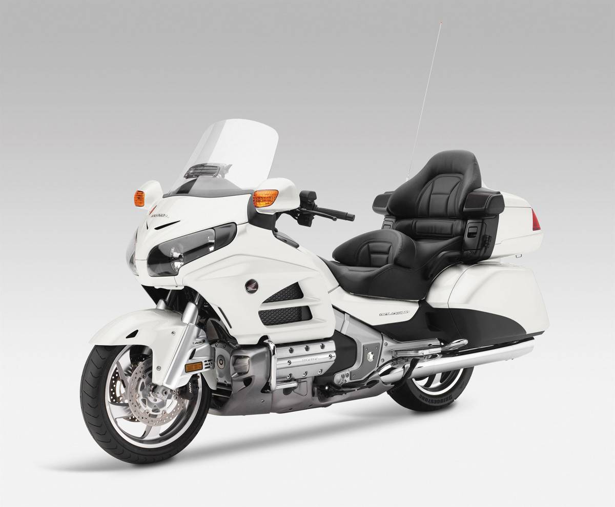 Honda gl1800 аккумулятор Honda gl1800 аккумулятор