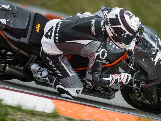 Ktm Rueda En Brno Con La Rc16 De Motogp Motorbike Magazine