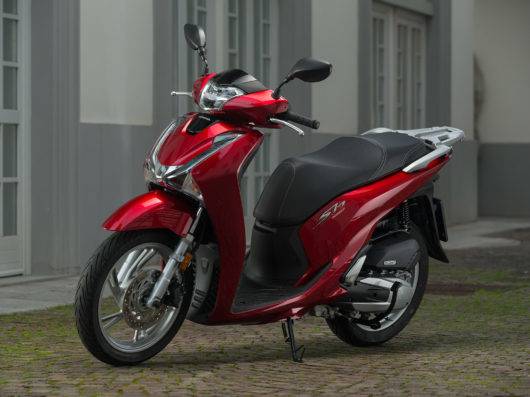 Honda Sh125 Scoopy 17 Precio Fotos Ficha Tecnica Y Motos Rivales