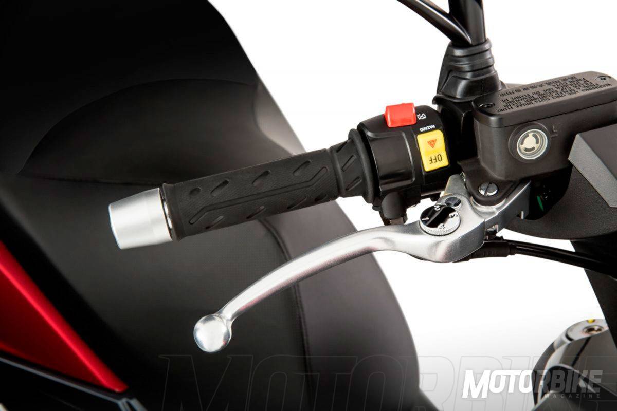KYMCO Super Dink 125 2017 Precio, fotos, ficha técnica y motos rivales KYMCO Super Dink 125 2017 Precio, fotos, ficha técnica y motos rivales