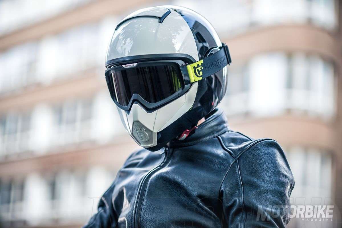 cascos moto agresivos