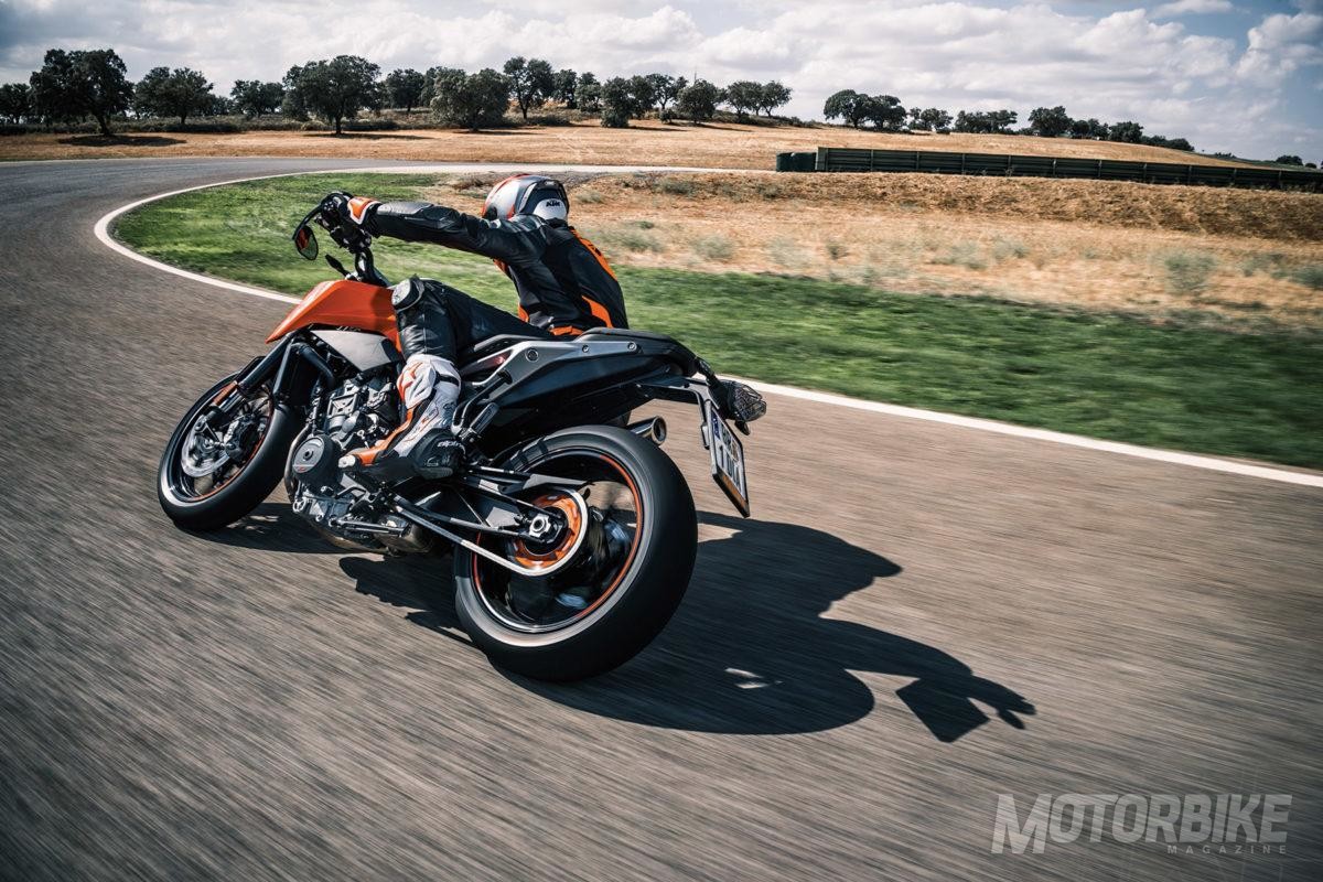 Mejora tu KTM 790 Duke con PowerParts Motorbike Magazine