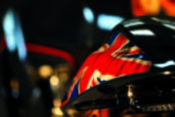 Norton V4 RR 2019 15