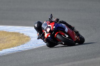 Honda CBR1000RR R SP 2020 prueba 17