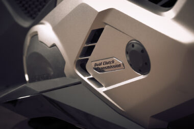 Honda Forza 750 2021 detalles 29