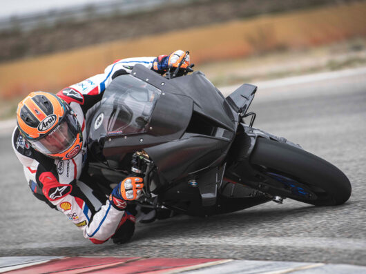 BMW M 1000 RR: Primera toma de contacto para Michael VD Mark de cara a SBK  2021 - Motorbike Magazine