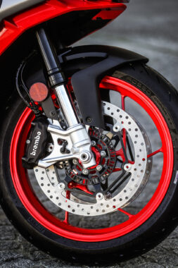 Aprilia Tuono 660 2021 detalles 6