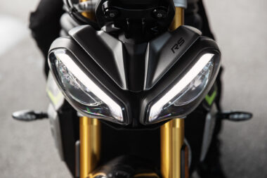 Triumph Speed Triple 1200 RS 2021 detalles 7