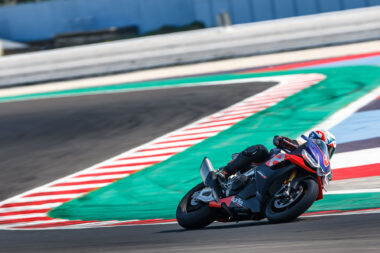 Aprilia RSV4 Factory 2021 prueba 39