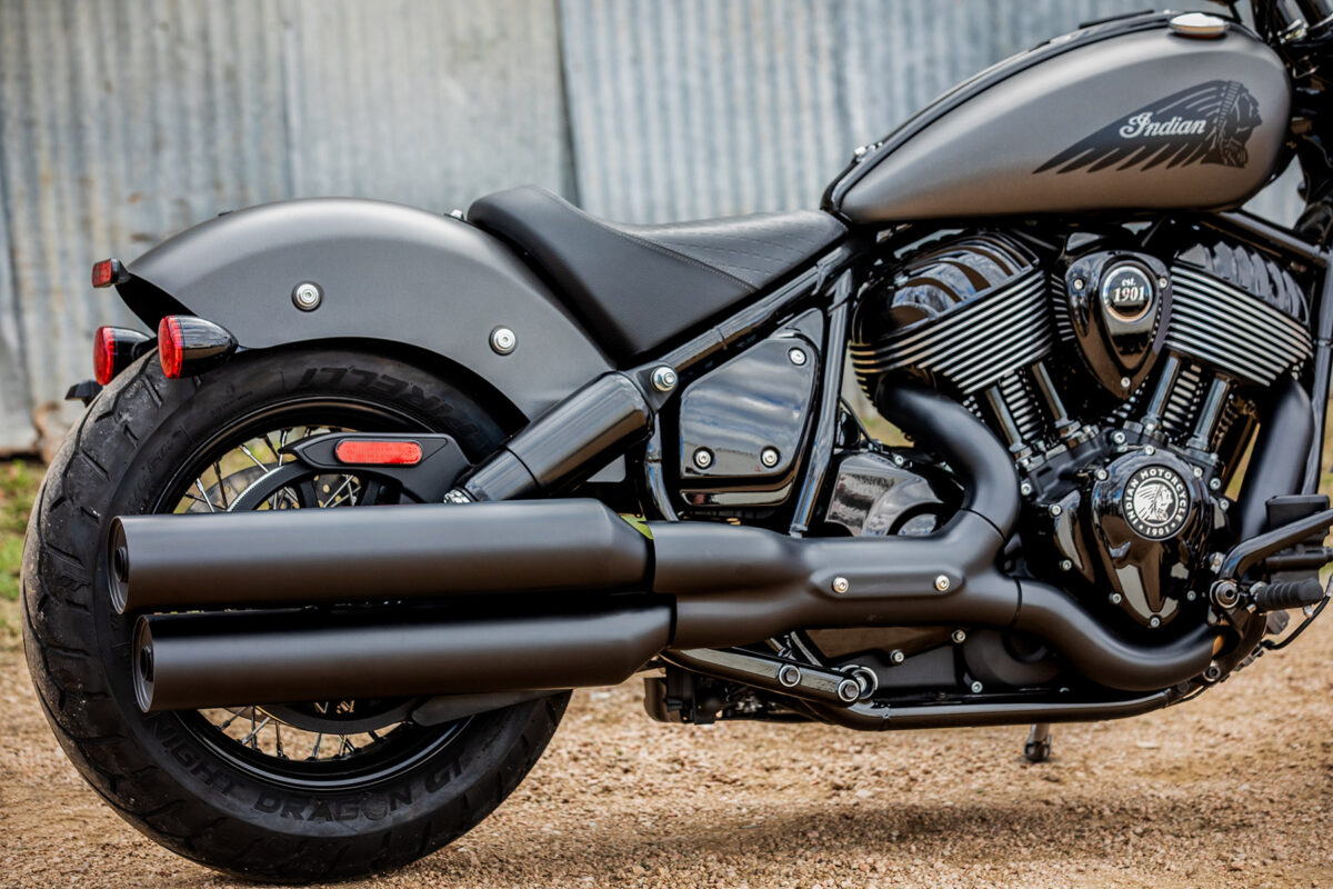 Indian Chief Bobber Dark Horse 2022 Precio, fotos, ficha técnica y motos rivales