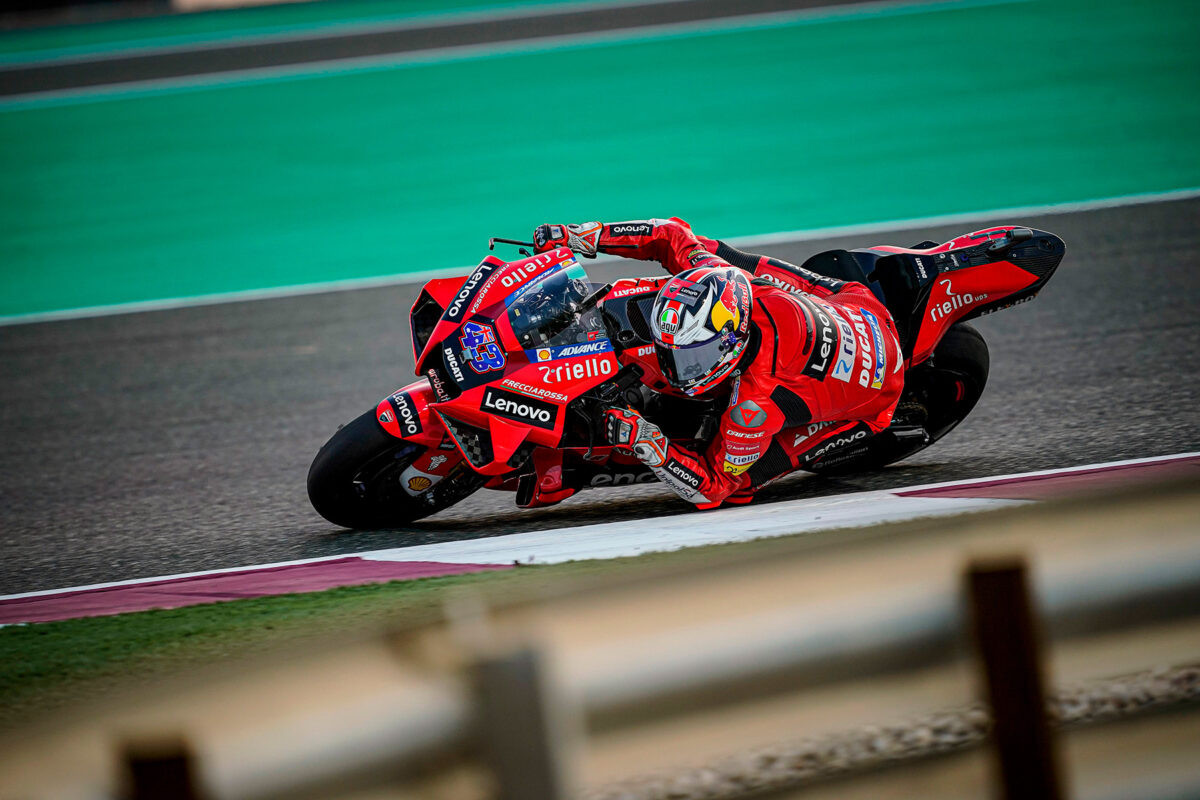 Jack Miller y las Ducati afilan las garras en un apretado FP2 de MotoGP en Qatar - Motorbike Magazine