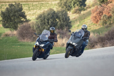 Yamaha Tmax 560 Honda Forza 750 2021 10