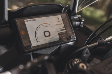 CFMoto 650 GT 2021 detalles 30