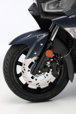 SYM Joymax Z 125 2021 detalles 7