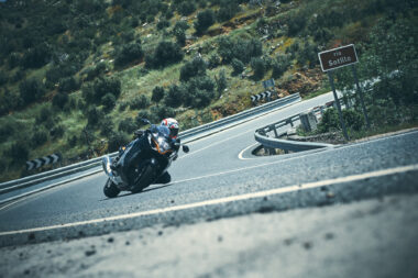 Prueba Suzuki Hayabusa 2021: la leyenda continúa
