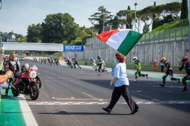 Moto Guzzi Fast Endurance European Cup 2021 carrera Vallelunga 13