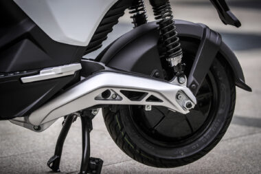 Piaggio 1 2022 scooter electrico 51