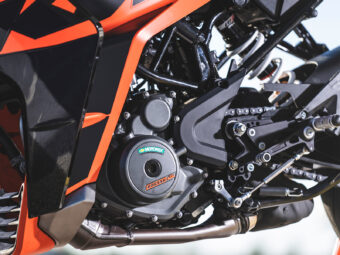 Prueba KTM RC 390 2022 Detalles 50