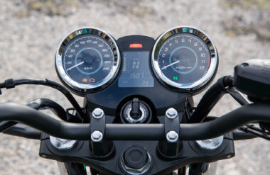 Kawasaki Z650RS 2022 estaticas 28