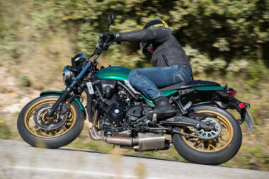 Kawasaki Z650RS 2022 prueba Pere 24