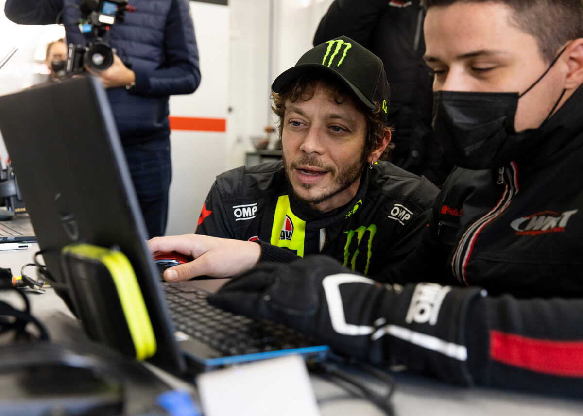 Valentino-Rossi-Team-WRT-Audi-2022 (2)