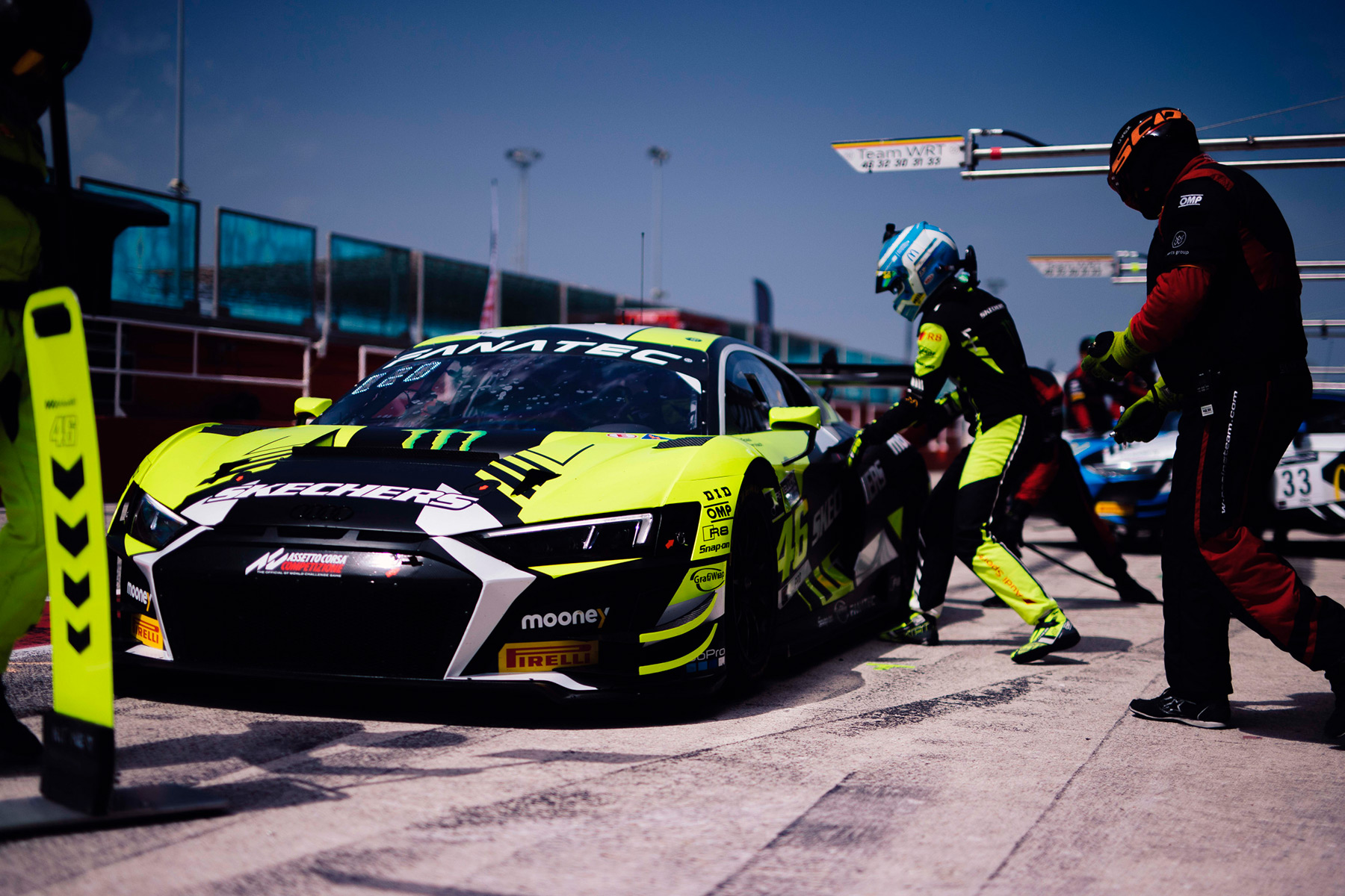 Valentino Rossi logra su primer top 5 en carrera Sprint en la Fanatec