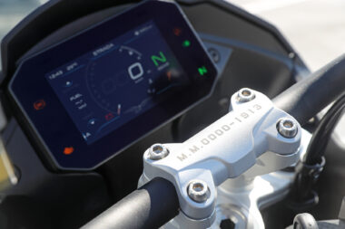 Moto Guzzi V100 Mandello Aviazione Navale 2023 8