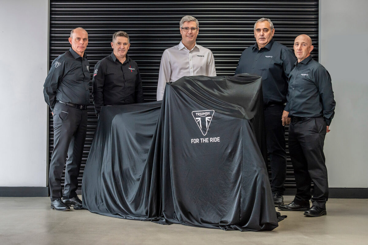 Triumph anuncia su participación en el Mundial AMA de Supercross 2024 3 Triumph motocross anuncio3