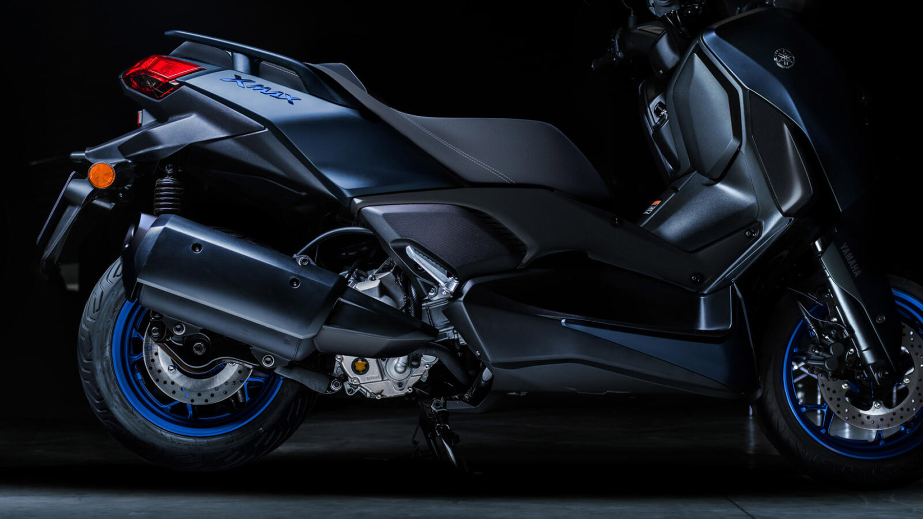 Yamaha XMAX 300 2023 Precio, fotos, ficha técnica y motos rivales