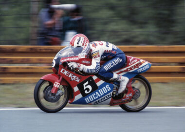 Historia de Derbi, la marca de motos española por excelencia (parte 2) 9 05 1988 Jorge Martinez Aspar GP Yugoslavia Ducados Derbi
