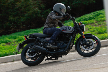 Royal Enfield HNTR 350 2023 17