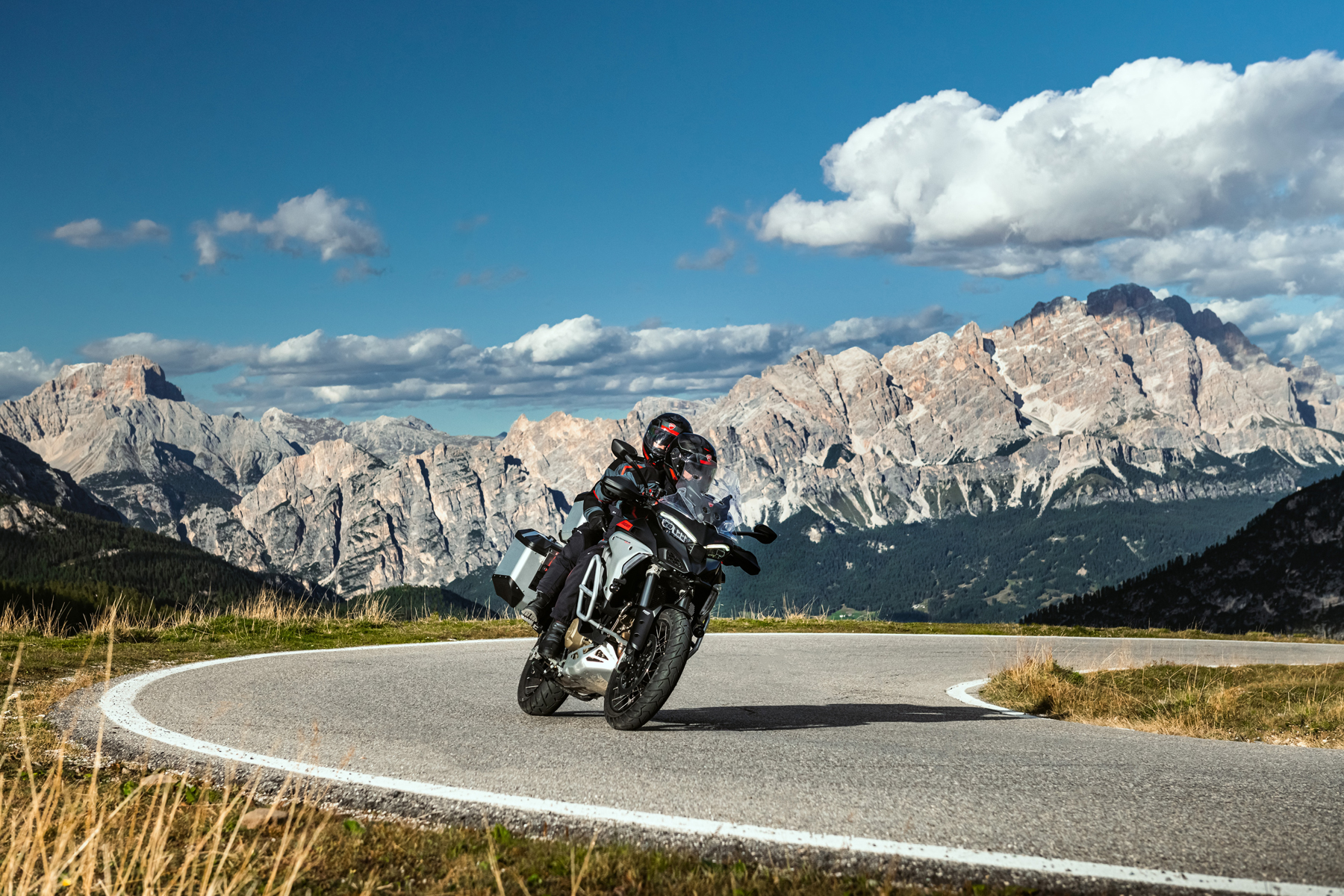 Ducati Riding Experience 2023 cursos, fechas, localizaciones y motos