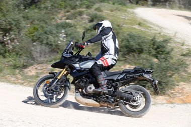 suzuki vstrom 1050 de 2023 presen 7