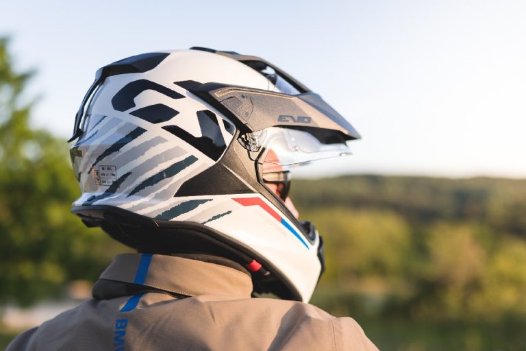 Casco BMW GS Carbon EVO Precio fotos caracteristicas y opinion