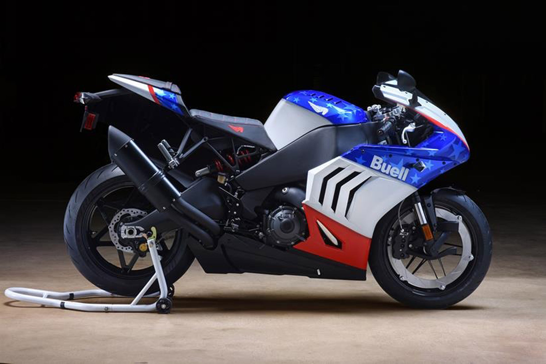 Una Buell Hammerhead Freedom Edition muy patriótica Motorbike Magazine