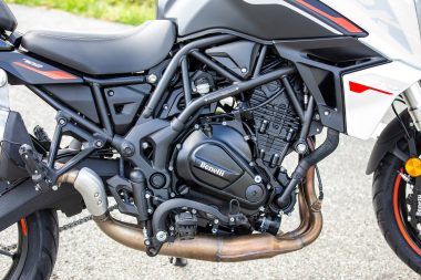 benelli trk 702 2023 presen 2