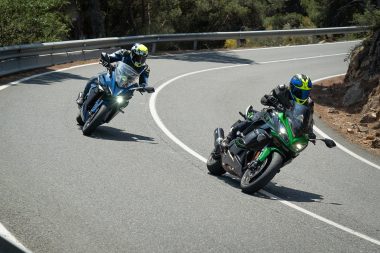 kawasaki ninja 1000sx suzuki gsxs1000gt 30